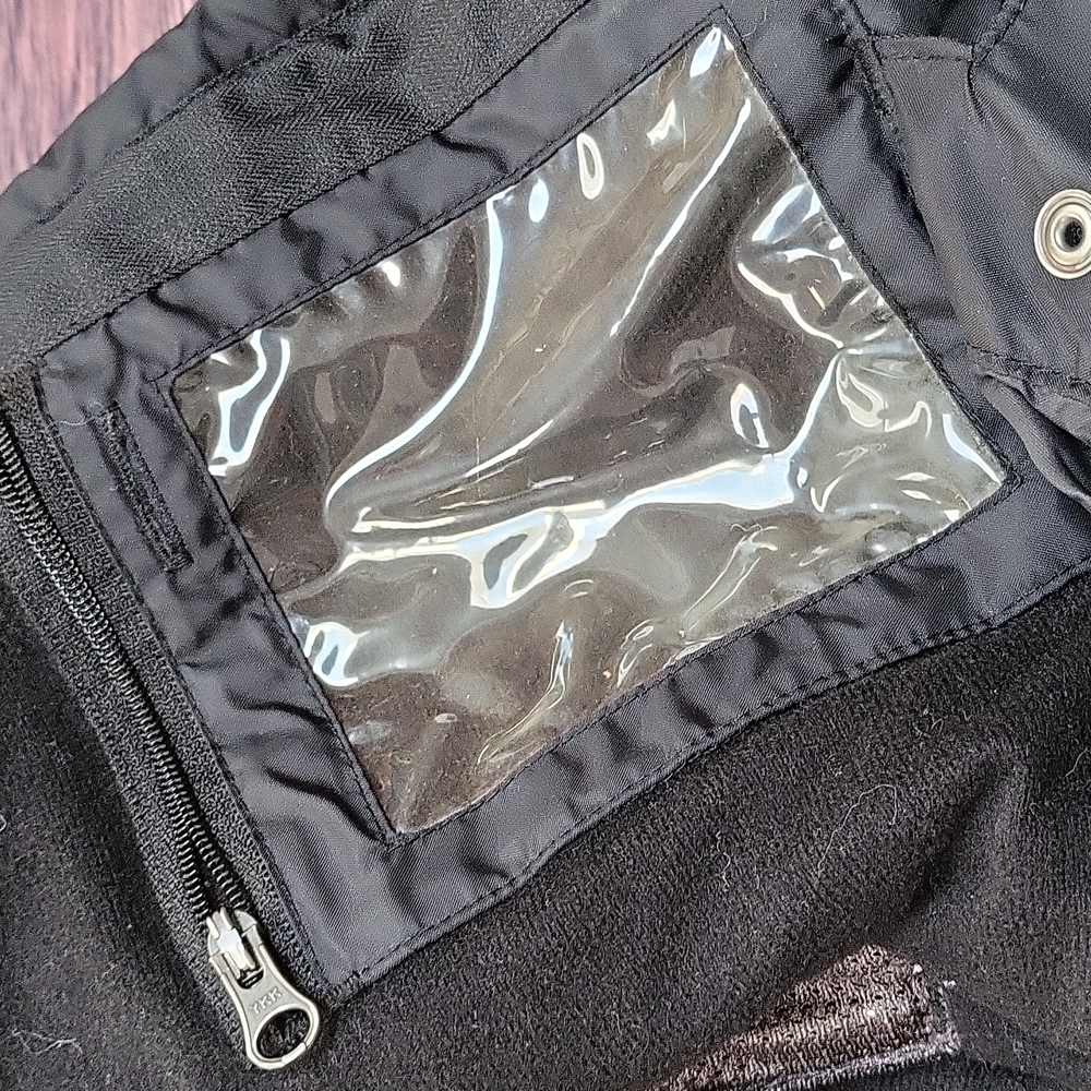 686 ski jacket - Picture 11 of 16